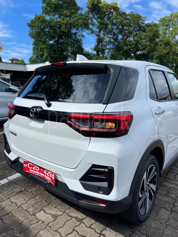 Advertisement image 4