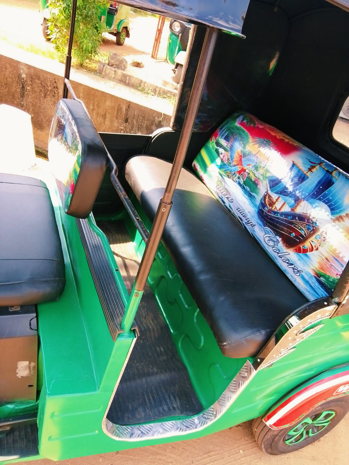 Bajaj Three Wheel 2010 - பயன்படுத்தப்பட்டது முச்சக்கர வண்டி sale in Sri Lanka - patpat.lk
