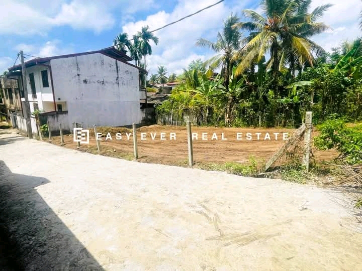 Commercial Land for Sale in Kesbewa