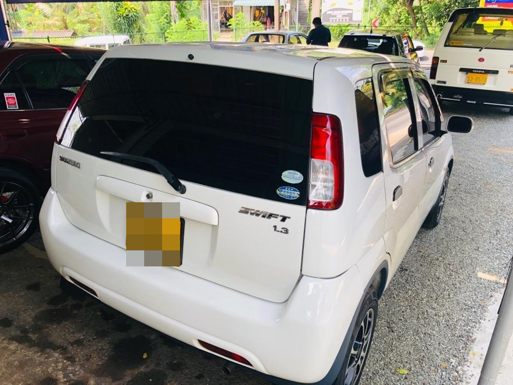 Suzuki Swift 2004 - Used Car sale in Sri Lanka - patpat.lk