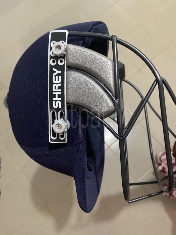 Cricket shrey headjear helmet