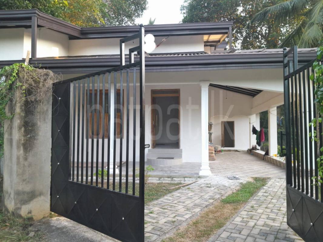 House for Sale in Kurunegala ads-image-1