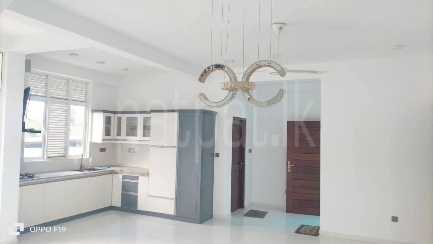 House for Sale in Ganemulla ads-image-1