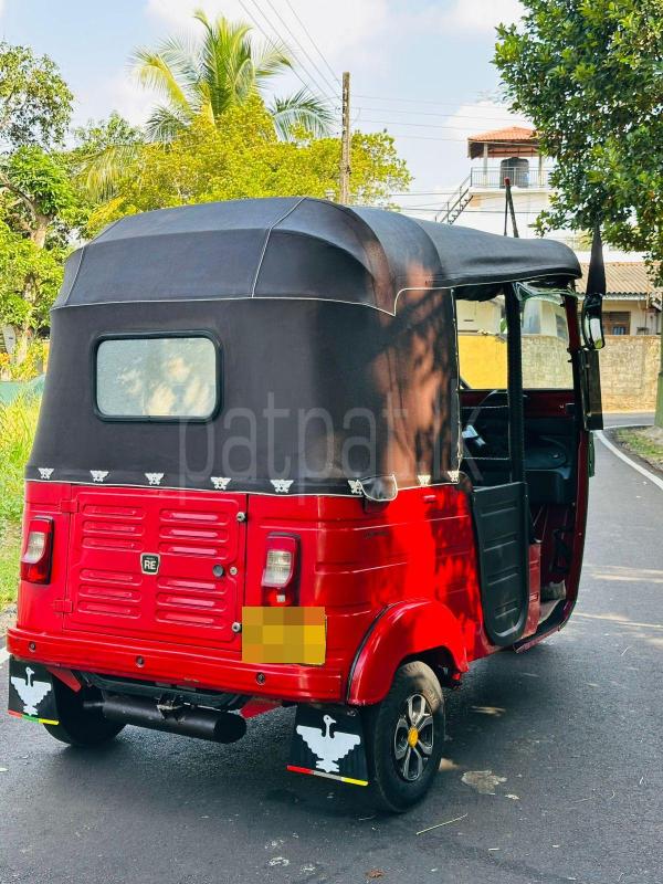 Bajaj Three Wheel 2014 - பயன்படுத்தப்பட்டது முச்சக்கர வண்டி sale in Sri Lanka - patpat.lk