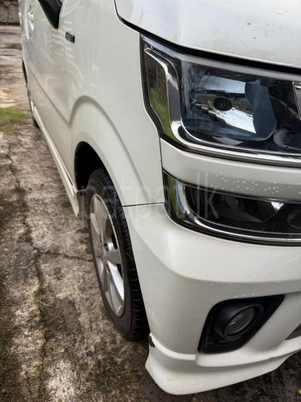 Advertisement image 4