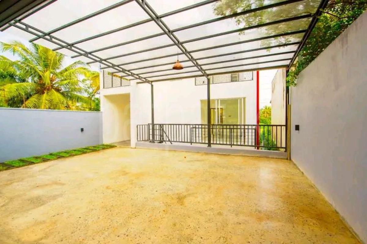 House for Sale in Kottawa