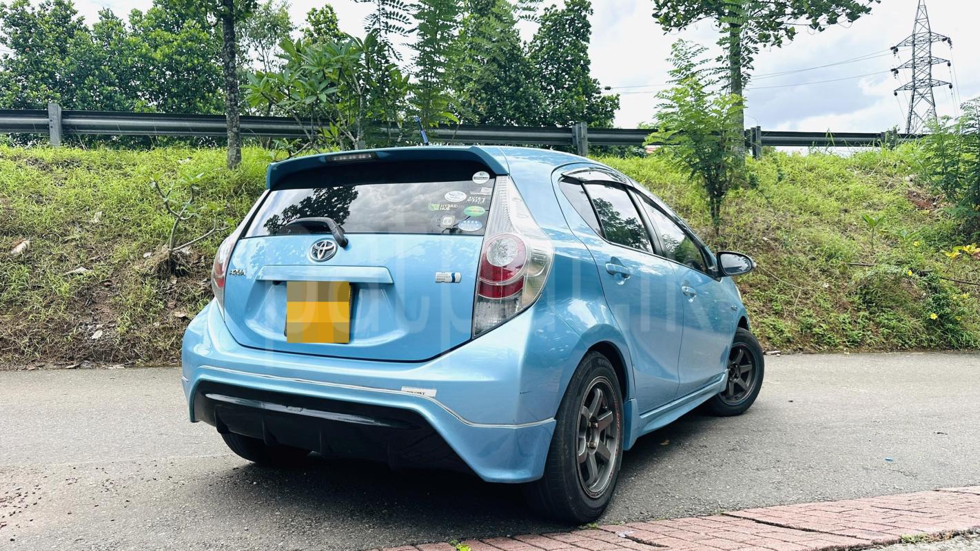 Toyota Aqua 2013 - பயன்படுத்தப்பட்டது கார் sale in Sri Lanka - patpat.lk