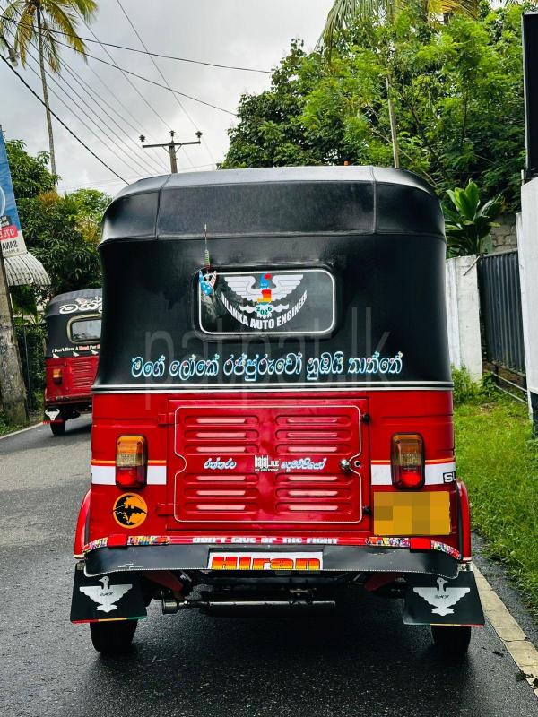 Bajaj 4 stroke 2011 - பயன்படுத்தப்பட்டது முச்சக்கர வண்டி sale in Sri Lanka - patpat.lk