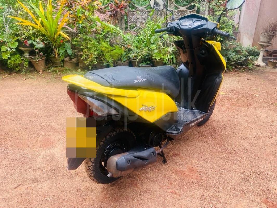 Advertisement image 6