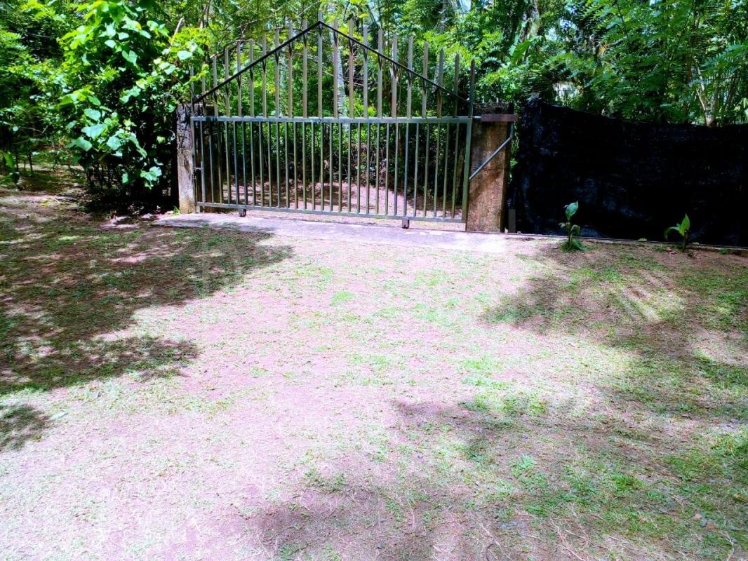 Residential Land for Sale in Minuwangoda