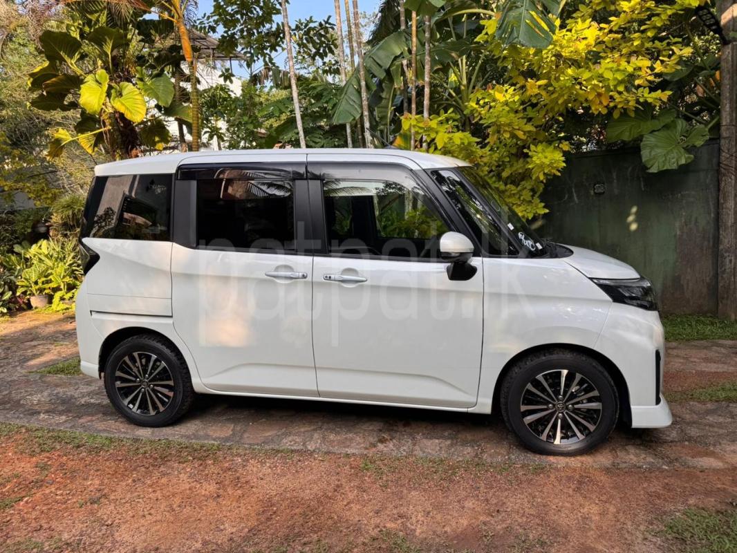 Advertisement image 6