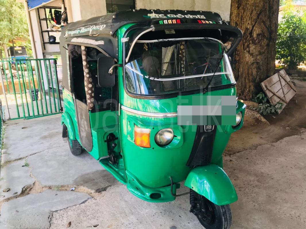 Bajaj Three Wheel 2010 - Reconditioned Three wheeler sale in Sri Lanka - patpat.lk