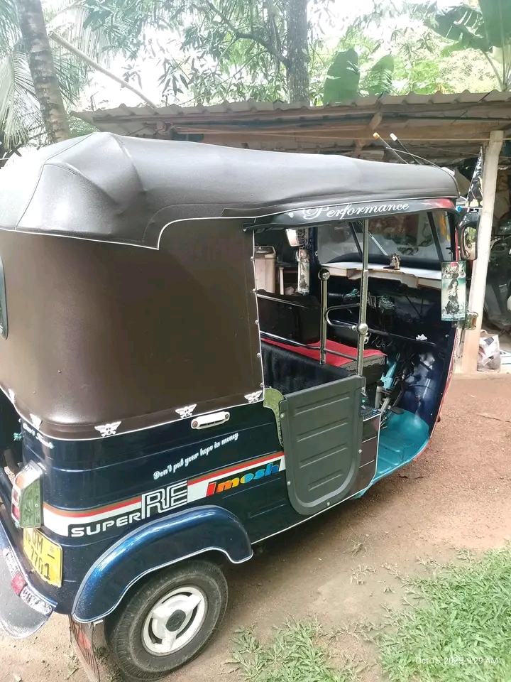 Bajaj Three Wheel 2007 - பயன்படுத்தப்பட்டது முச்சக்கர வண்டி sale in Sri Lanka - patpat.lk