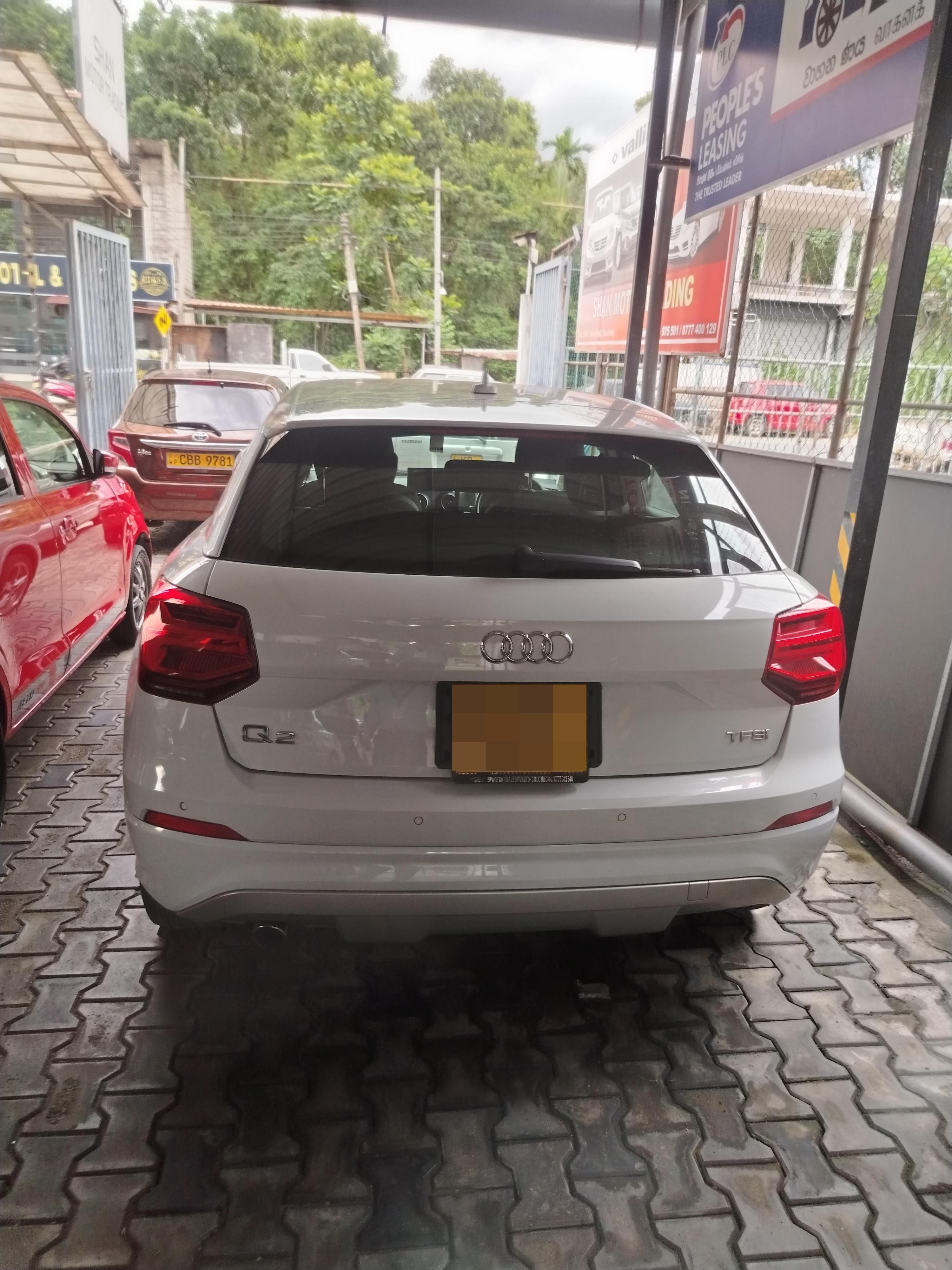 Audi Q2 2018 - பயன்படுத்தப்பட்டது SUV sale in Sri Lanka - patpat.lk