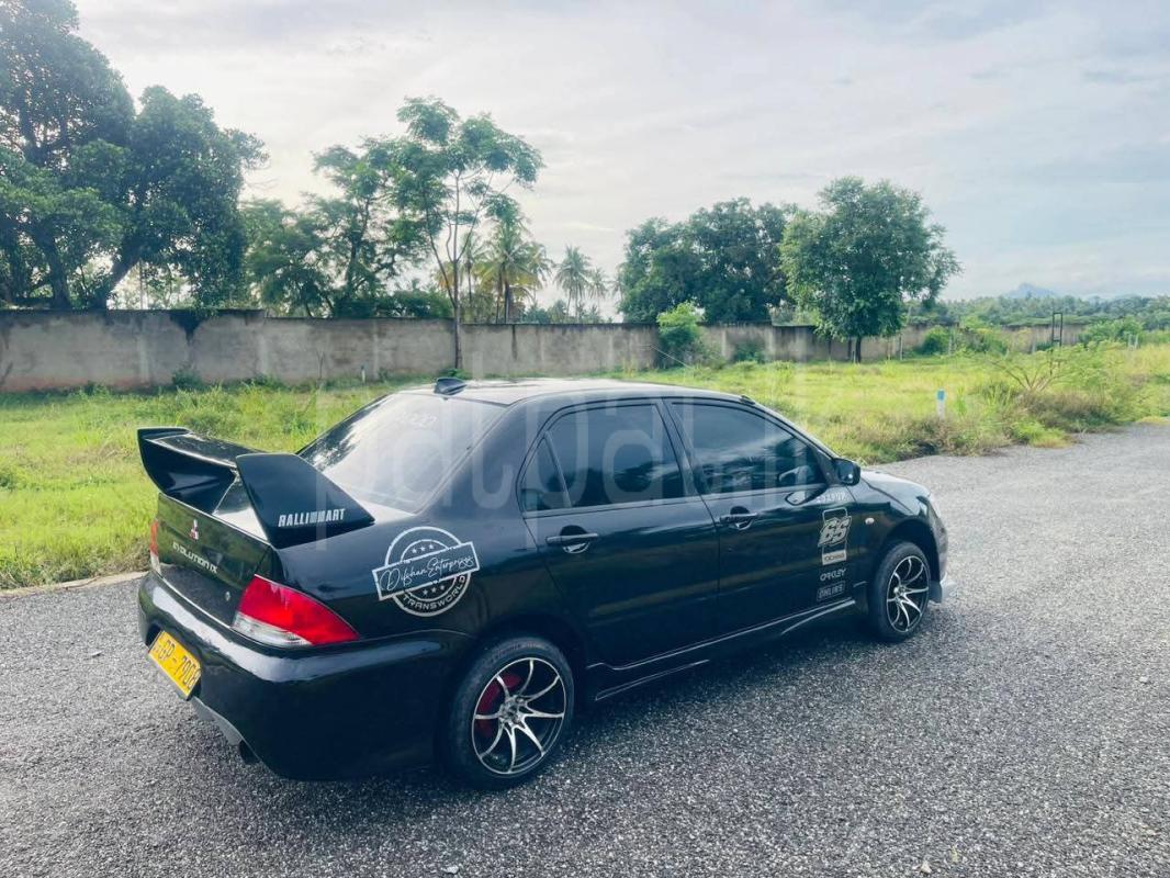 Mitsubishi Lancer 2002 - பயன்படுத்தப்பட்டது கார் sale in Sri Lanka - patpat.lk