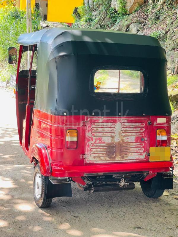 Bajaj Three Wheel 2009 - பயன்படுத்தப்பட்டது முச்சக்கர வண்டி sale in Sri Lanka - patpat.lk