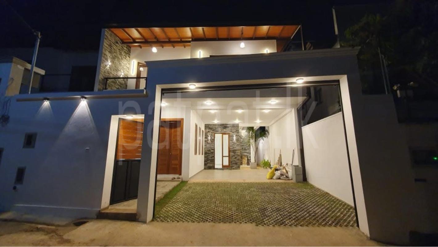 House for Sale in Malabe ads-image-1