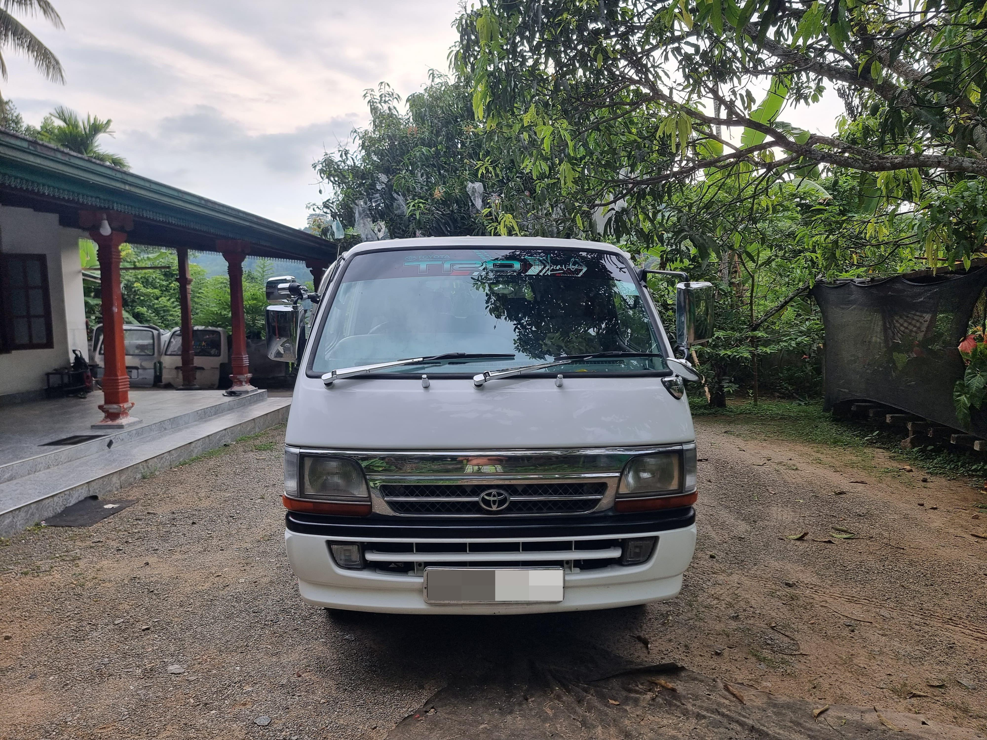 Toyota Hiace 1997 - Used Van sale in Sri Lanka - patpat.lk