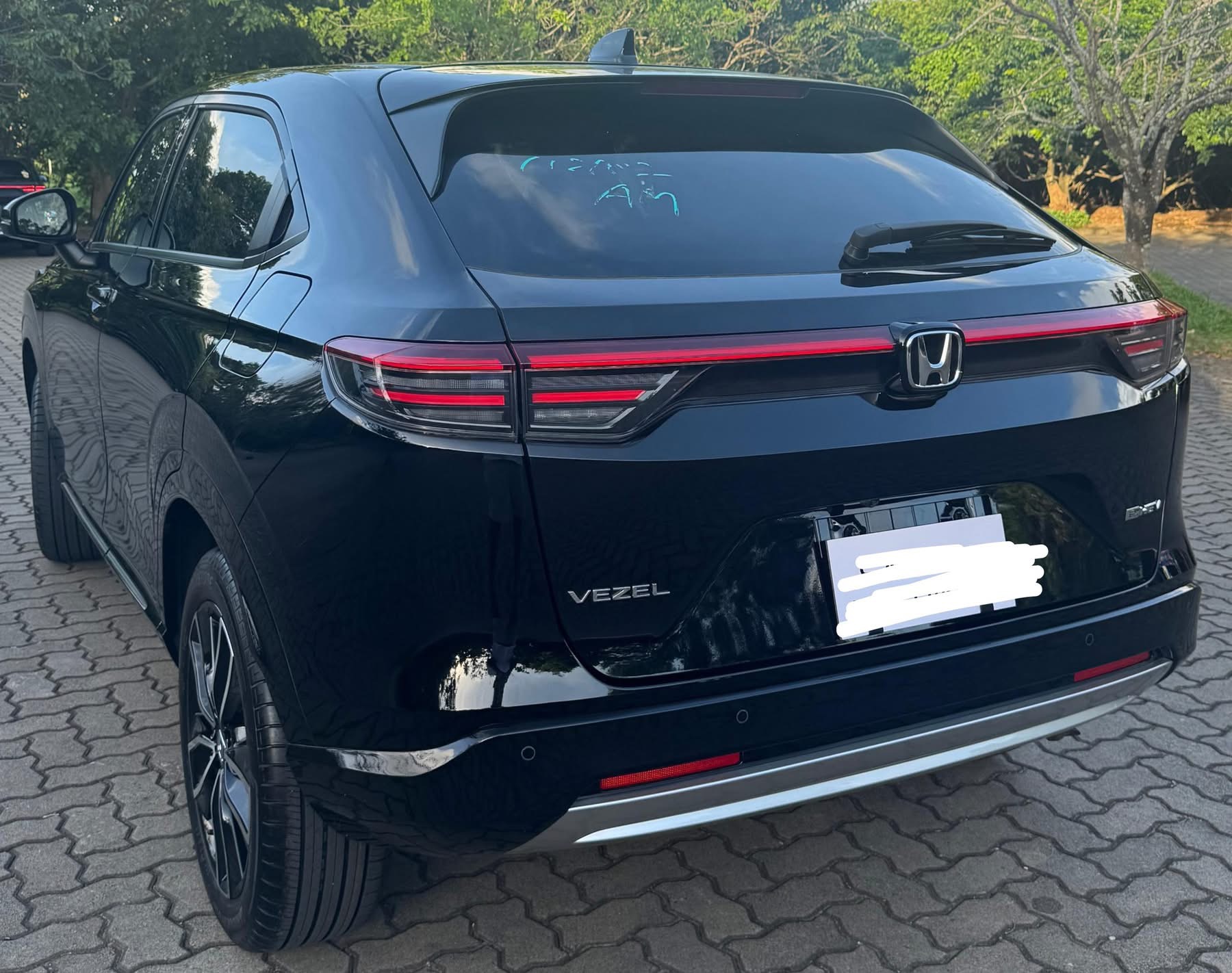 Honda Vezel 2026 - பயன்படுத்தப்பட்டது SUV sale in Sri Lanka - patpat.lk
