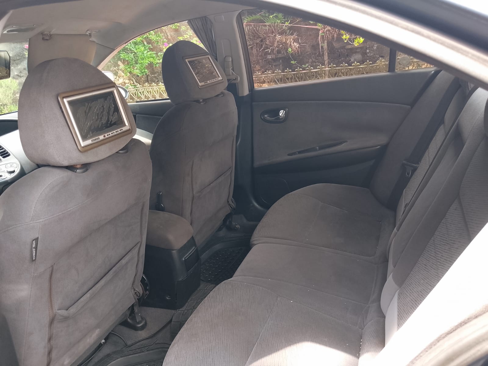 Nissan Primera 2001 - Used Car sale in Sri Lanka - patpat.lk