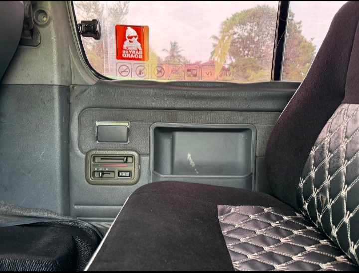 Toyota Hiace 1990 - Used Van sale in Sri Lanka - patpat.lk