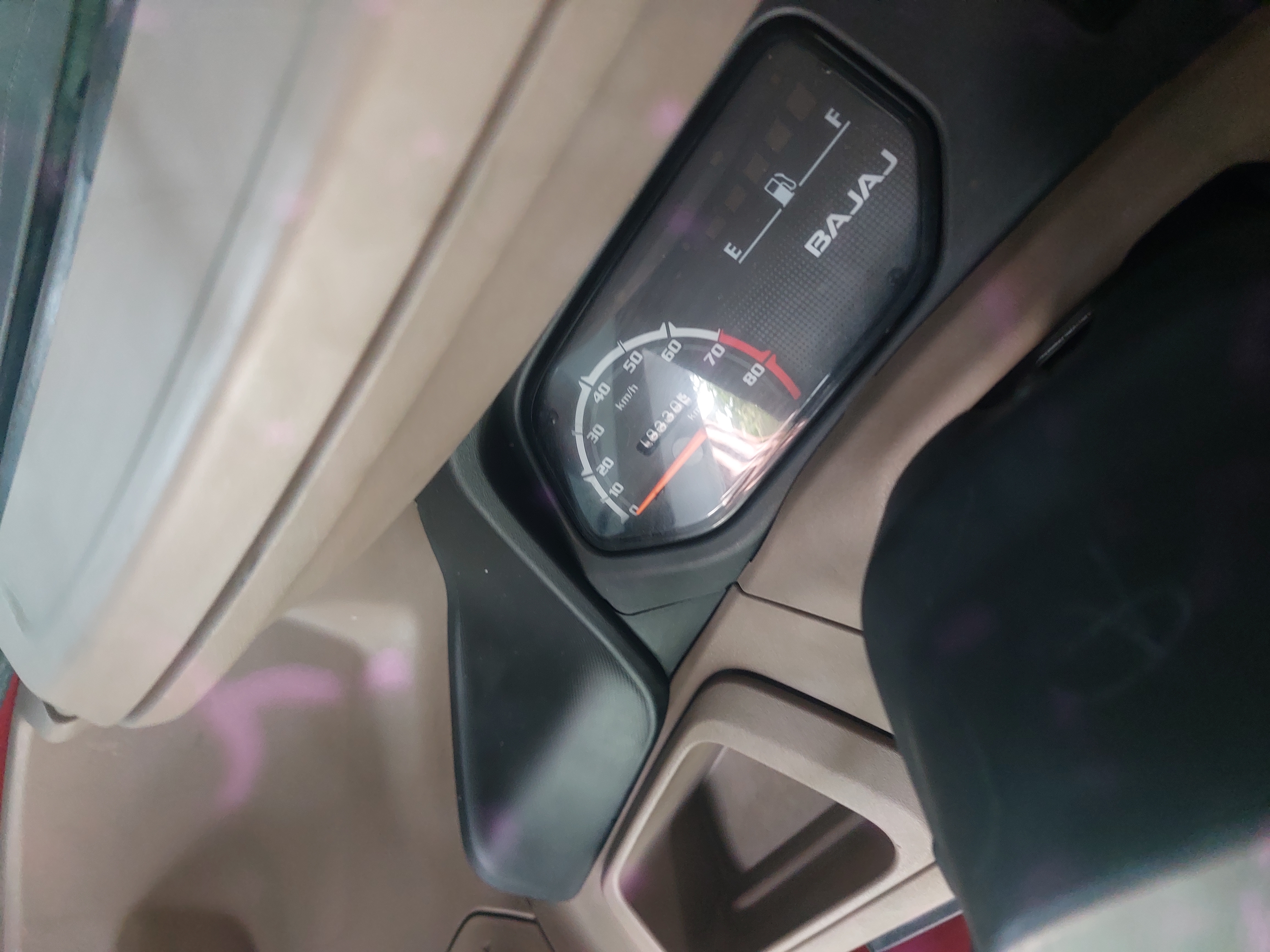 Bajaj Three Wheel 2025 - பயன்படுத்தப்பட்டது முச்சக்கர வண்டி sale in Sri Lanka - patpat.lk