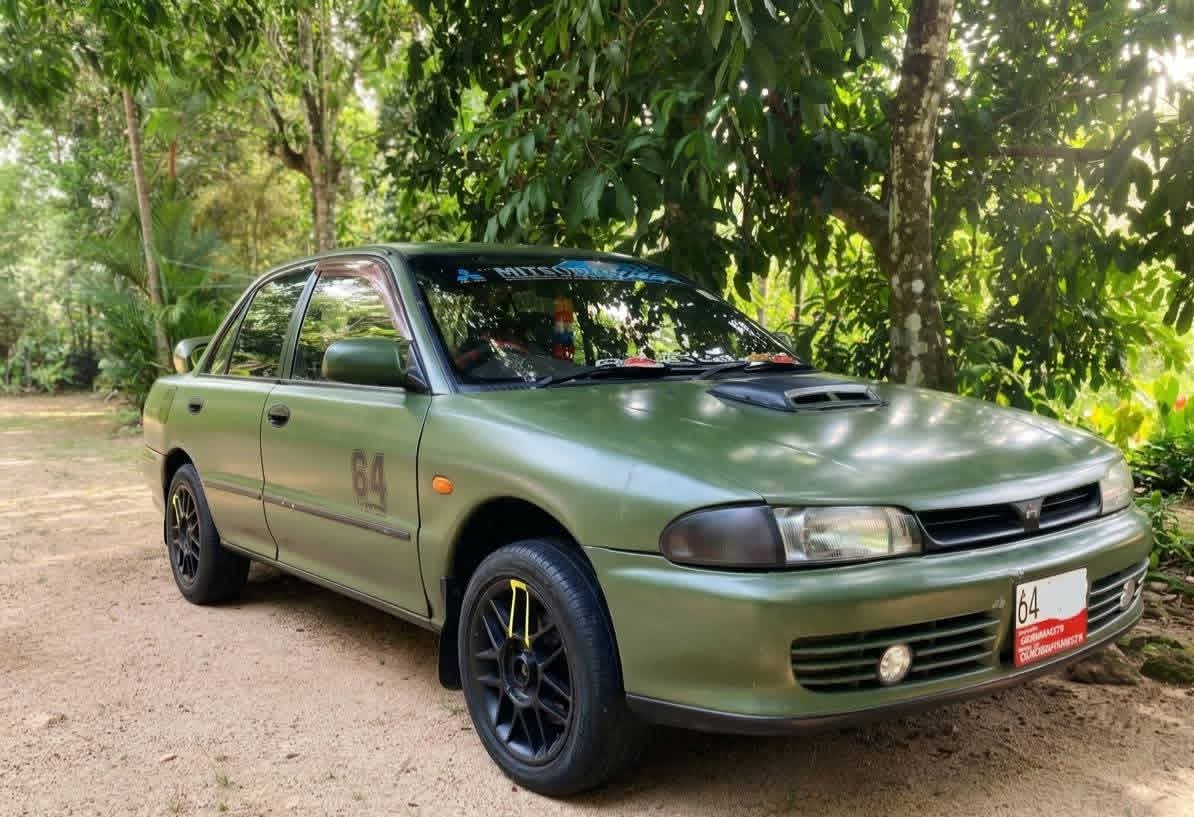 Mitsubishi CB8.labaro 1992 - பயன்படுத்தப்பட்டது கார் sale in Sri Lanka - patpat.lk