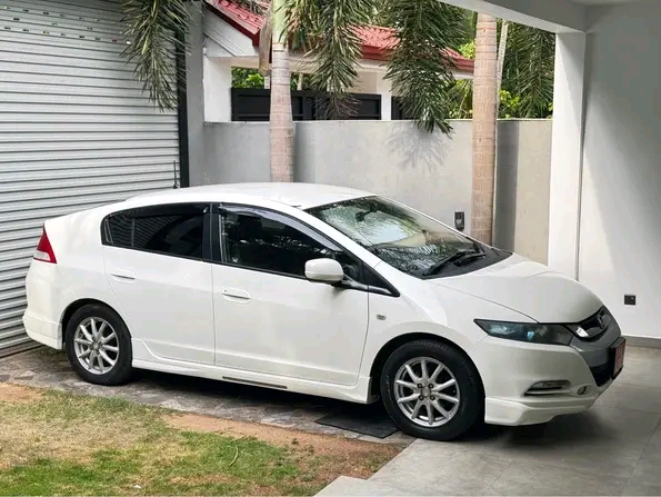 Honda Insight 2011 - Used Car sale in Sri Lanka - patpat.lk