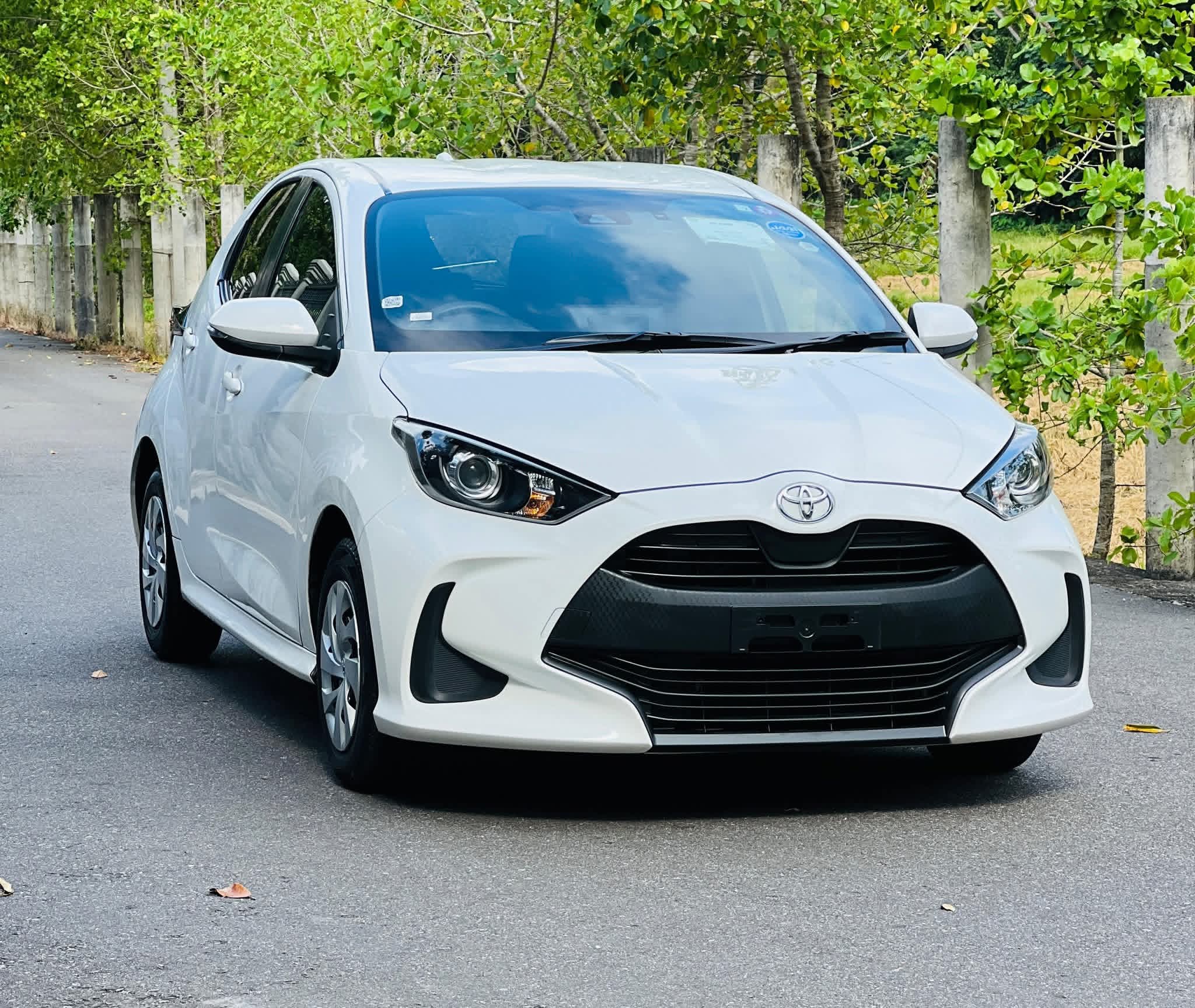 Toyota Yaris 2023 - අලුත් කාර් sale in Sri Lanka - patpat.lk