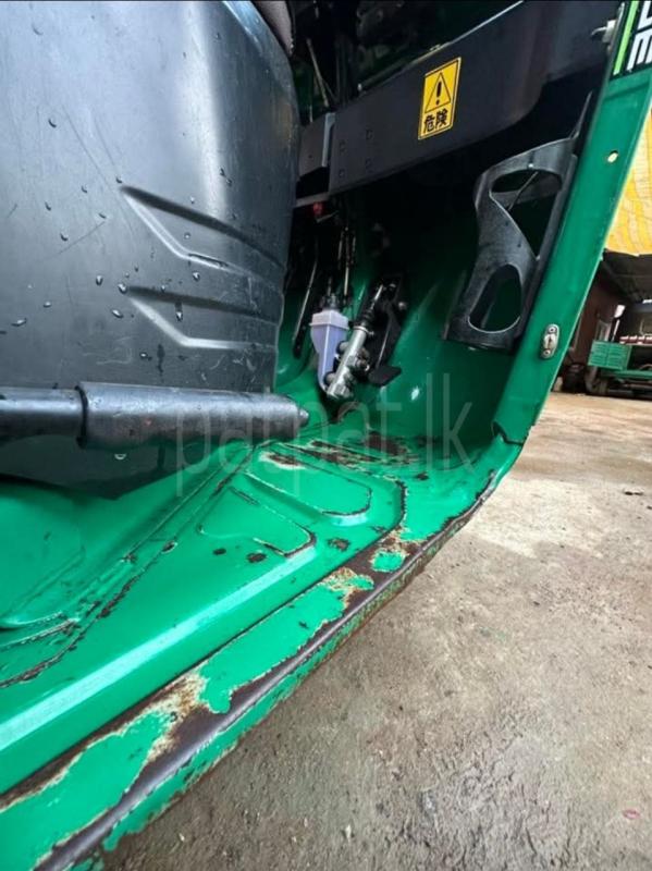 Advertisement image 5