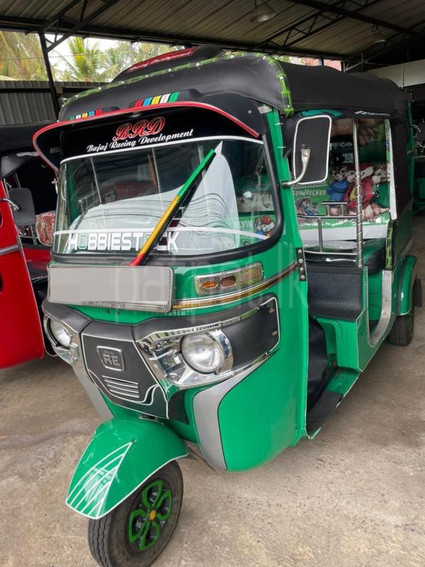 Bajaj Three Wheel 2015 - Used Three wheeler sale in Sri Lanka - patpat.lk