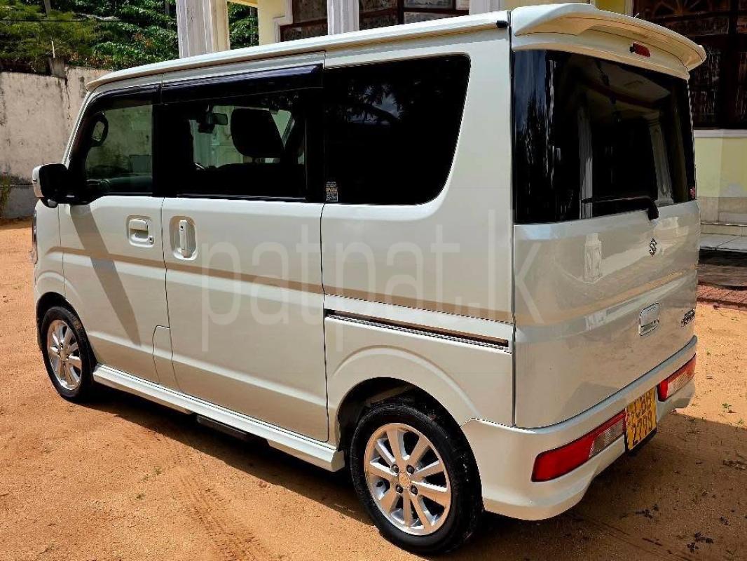 Advertisement image 3