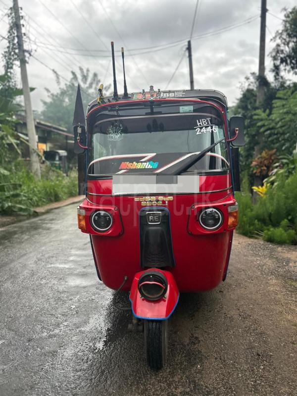 Bajaj Three Wheel 2011 - பயன்படுத்தப்பட்டது முச்சக்கர வண்டி sale in Sri Lanka - patpat.lk