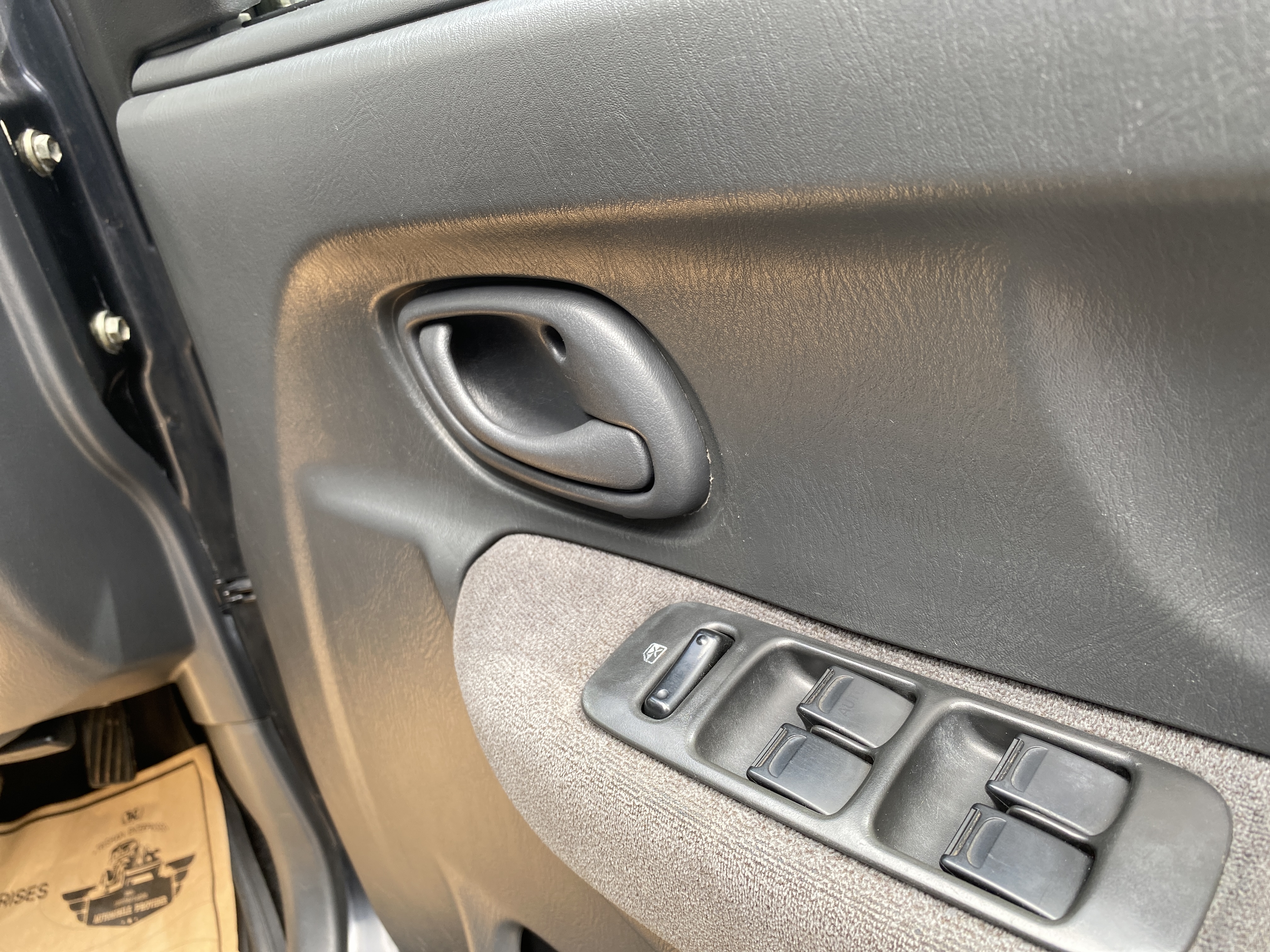 Suzuki Swift 2005 - பயன்படுத்தப்பட்டது கார் sale in Sri Lanka - patpat.lk