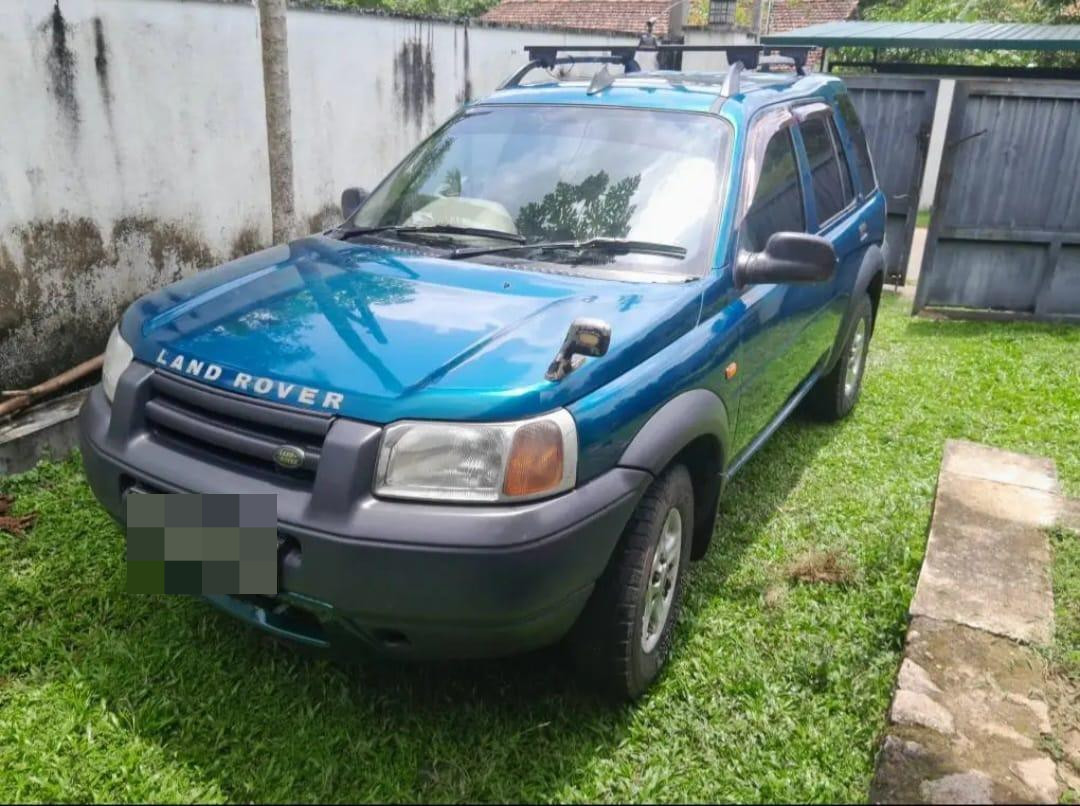 Land Rover Freelander 2000 - பயன்படுத்தப்பட்டது SUV sale in Sri Lanka - patpat.lk
