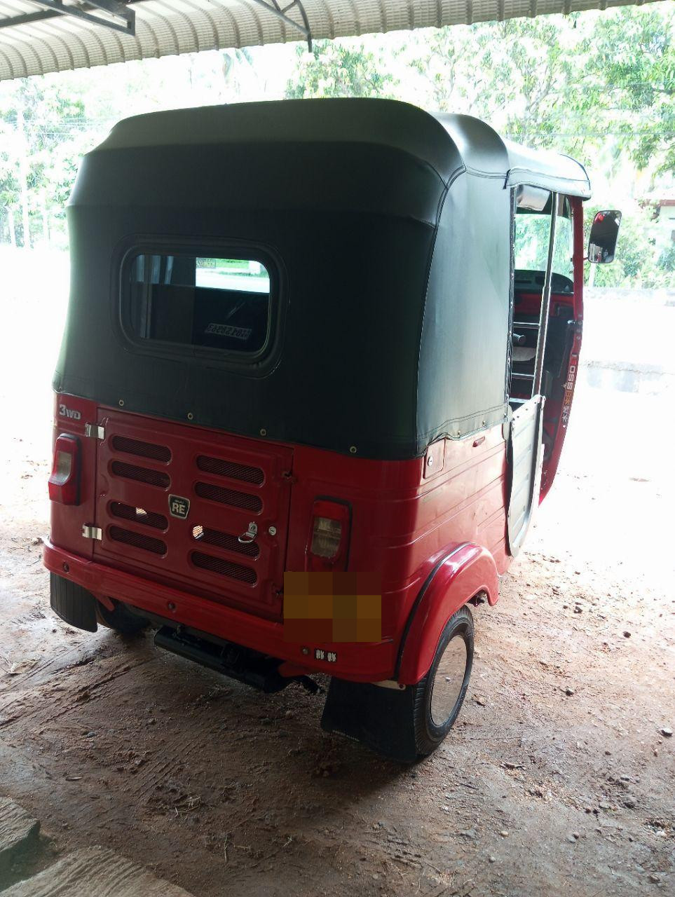 Bajaj Three Wheel 2016 - Used Three wheeler sale in Sri Lanka - patpat.lk