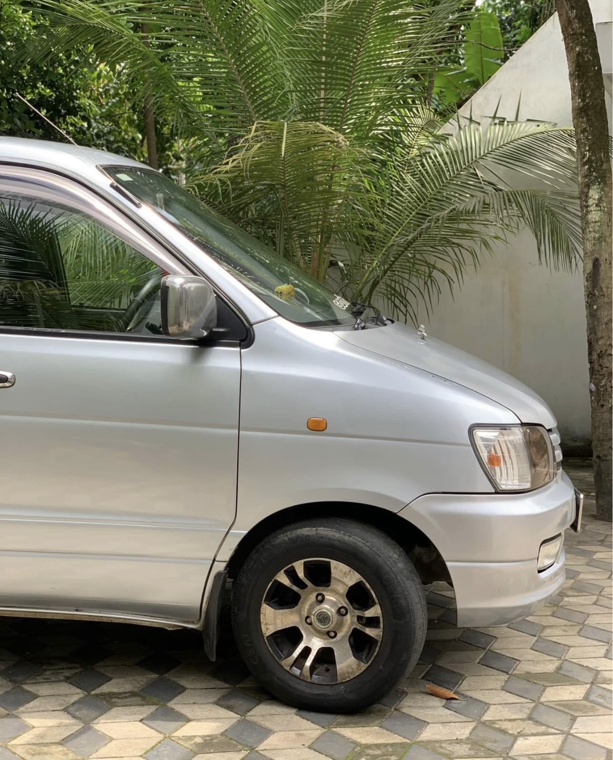 Toyota TownAce 1998 - பயன்படுத்தப்பட்டது வேன் sale in Sri Lanka - patpat.lk