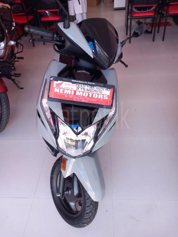 Advertisement image 6