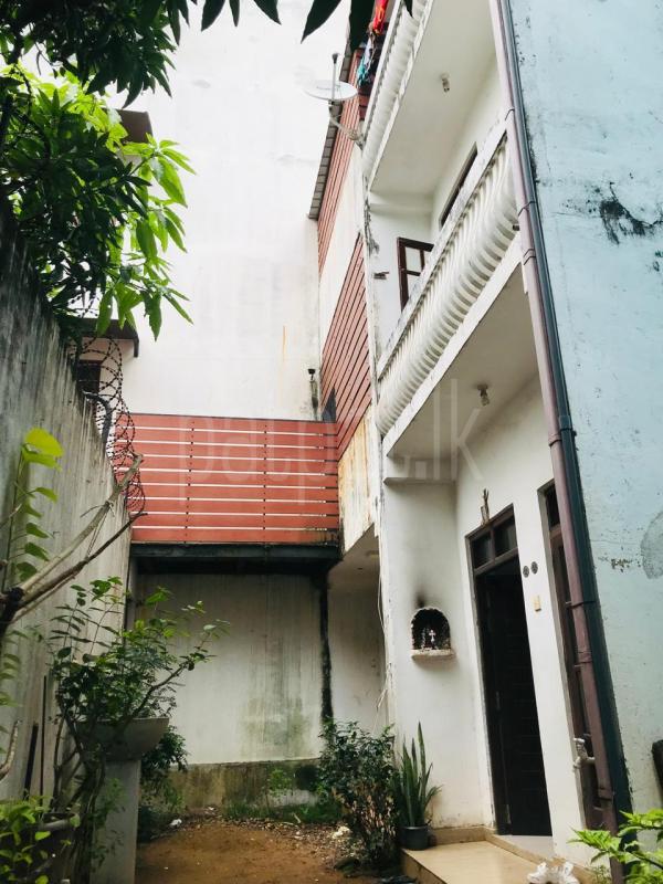 premium-listing-image