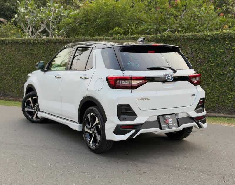 Advertisement image 4