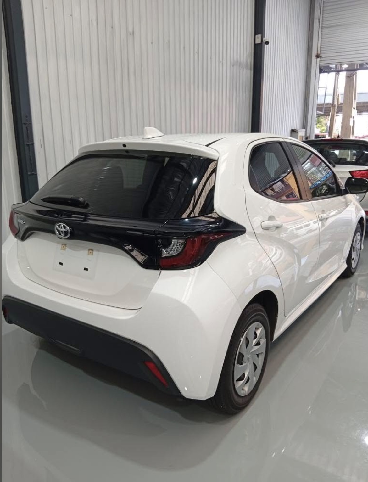 Toyota Yaris 2023 - Brand New Car sale in Sri Lanka - patpat.lk