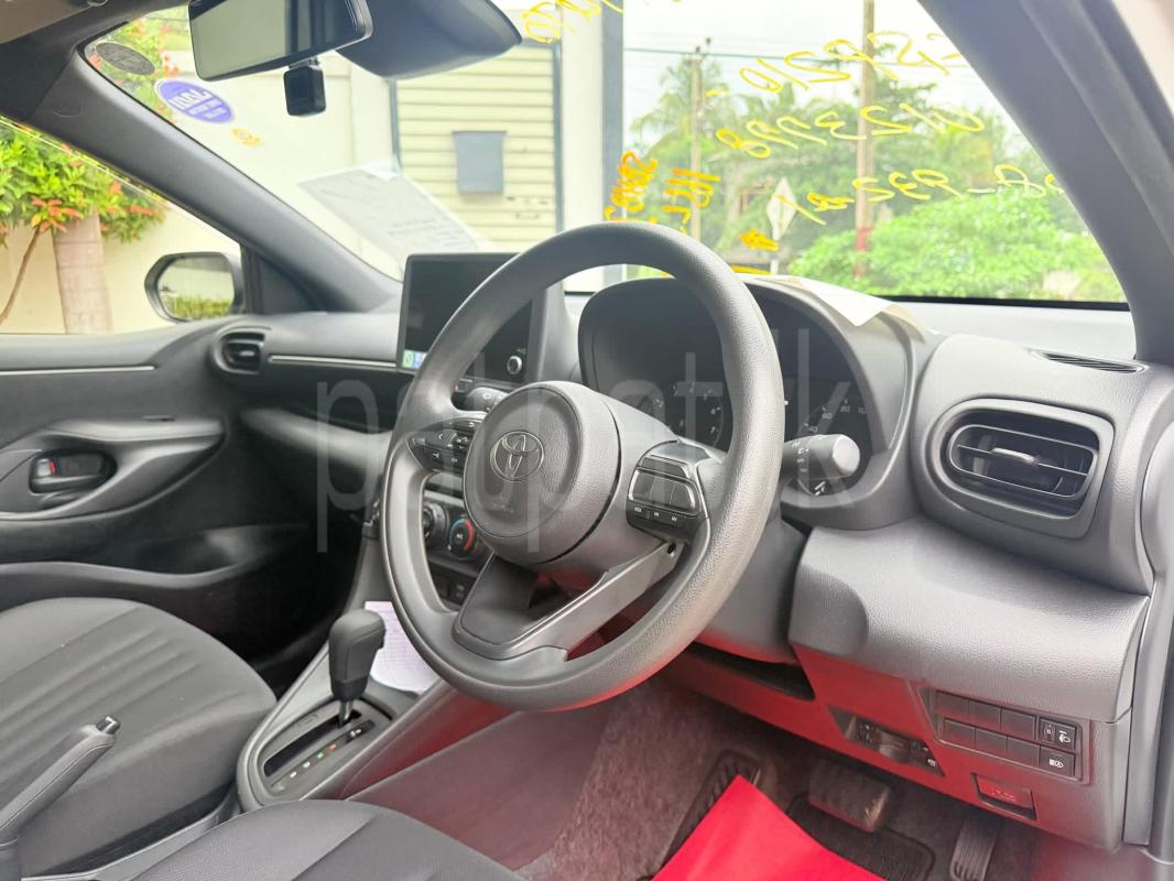 Advertisement image 6