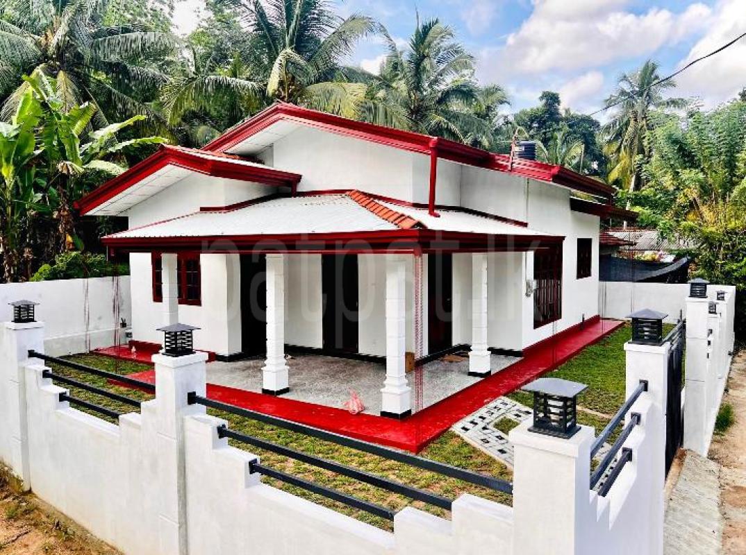House for Sale in Minuwangoda