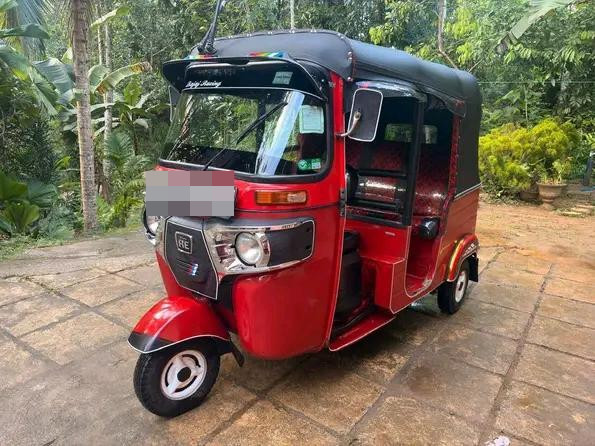 Bajaj Three Wheel 2016 - Used Three wheeler sale in Sri Lanka - patpat.lk