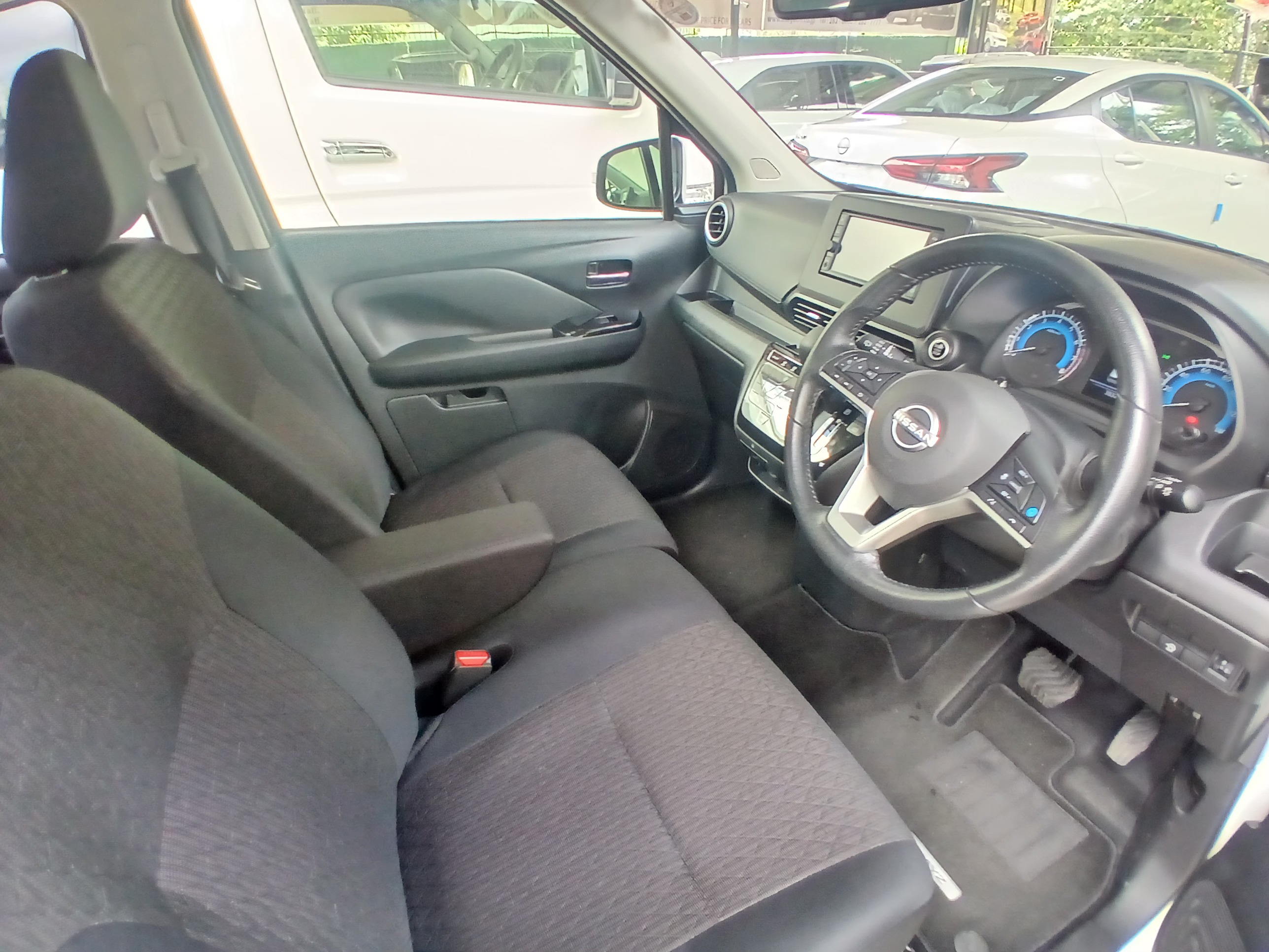 Nissan Dayz 2024 - மறுசீரமைக்கப்பட்டது கார் sale in Sri Lanka - patpat.lk