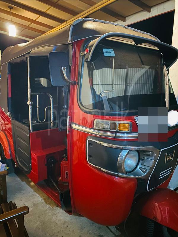 Bajaj Three Wheel 2015 - Used Three wheeler sale in Sri Lanka - patpat.lk