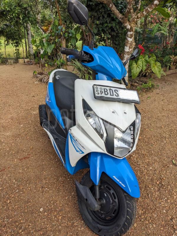 Advertisement image 1