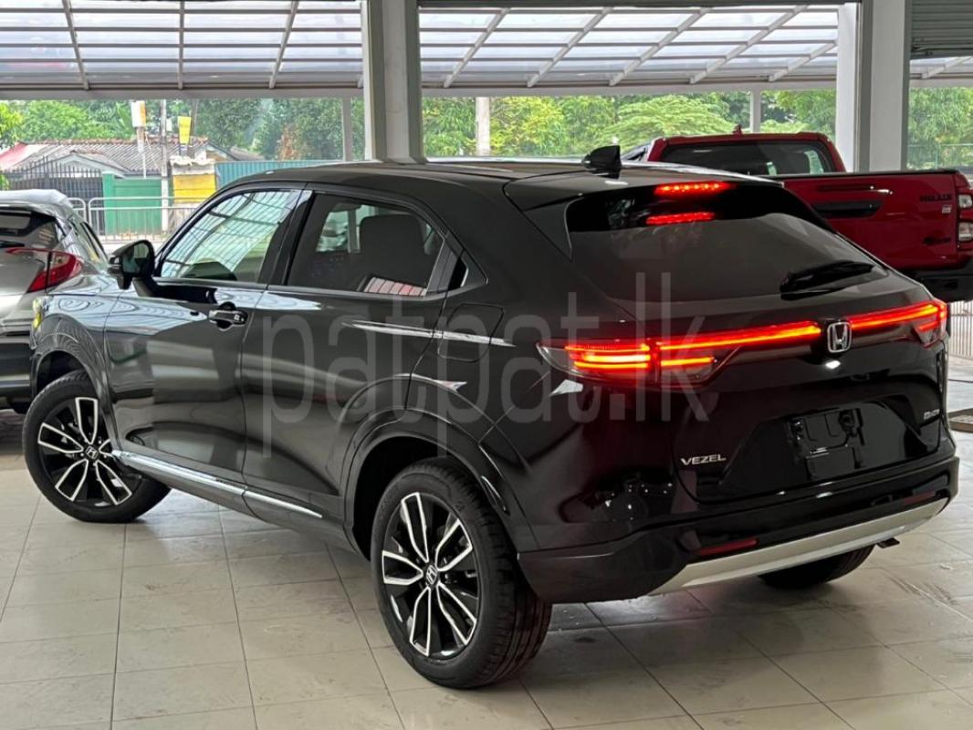 Advertisement image 6