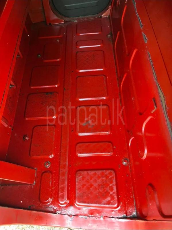 Bajaj Three Wheel 2006 - பயன்படுத்தப்பட்டது முச்சக்கர வண்டி sale in Sri Lanka - patpat.lk
