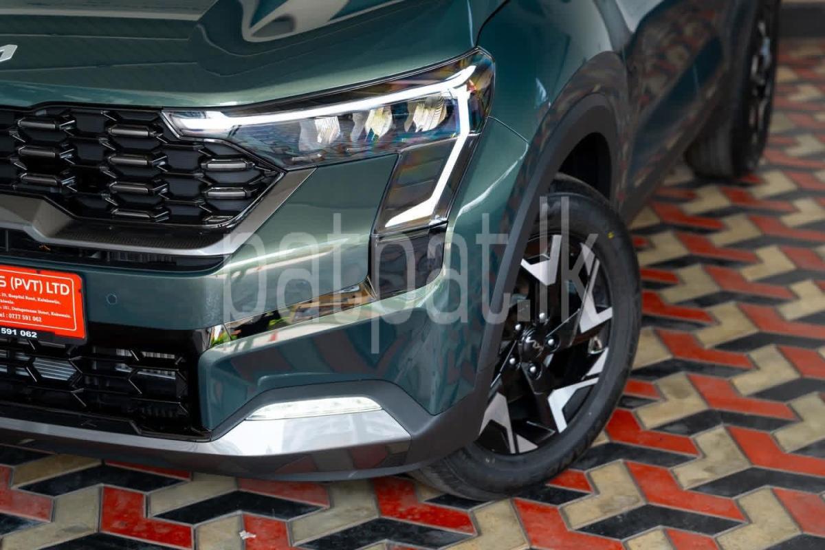 Advertisement image 3